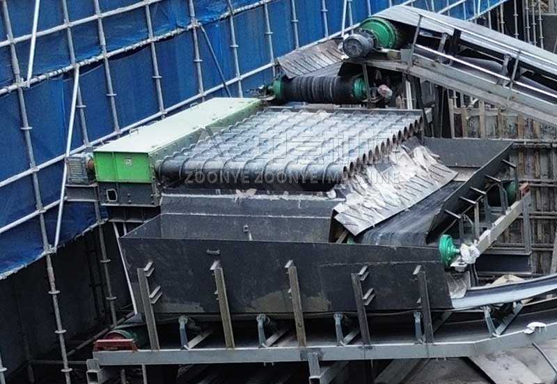 螺旋篩設(shè)備 螺旋篩設(shè)備